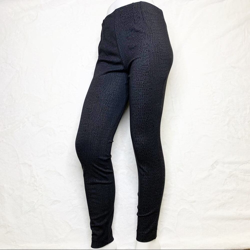 DALIA COLLECTION Black Ponte Alligator Print Pants size 4